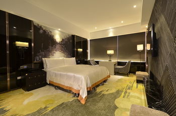 Puli Ease Hotel