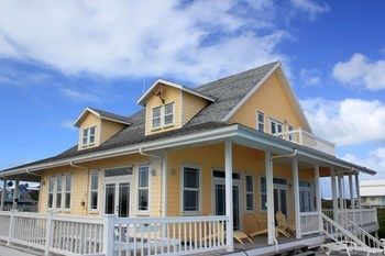 Villa Barefoot Beach