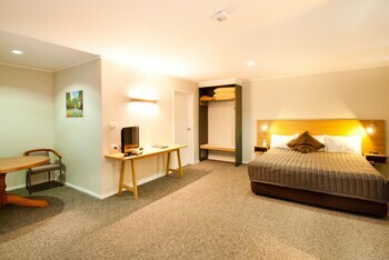Posthouse Motorlodge