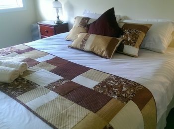 Grovely House Bed & Breakfast