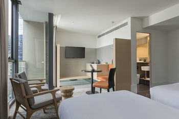 Brady Hotels