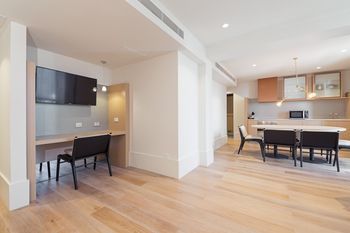 Brady Hotels