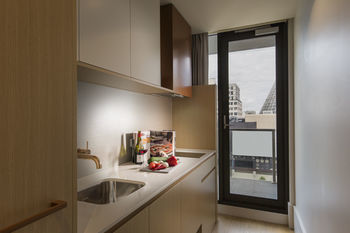 Brady Hotels