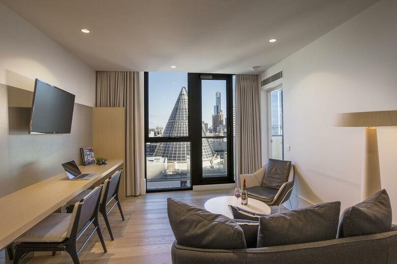 Brady Hotels