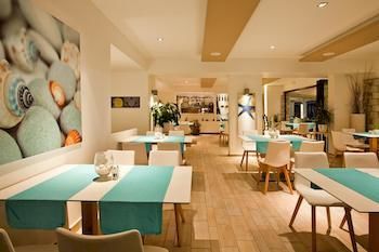 Hotel More Meni Residence