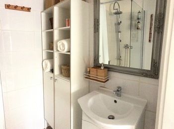 Hi5 Apartments - Central