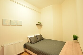 Hi5 Apartments - Central