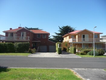 Bed & Breakfast Angela�s Beach Stays