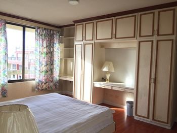 Beach Garden Hotel & Apartment