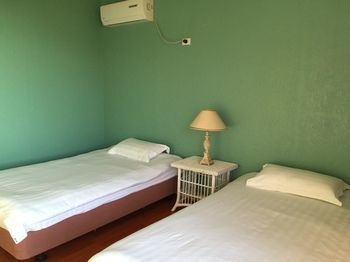 Beach Garden Hotel & Apartment