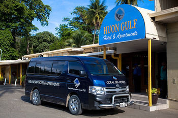 Huon Gulf Hotel & Apartments