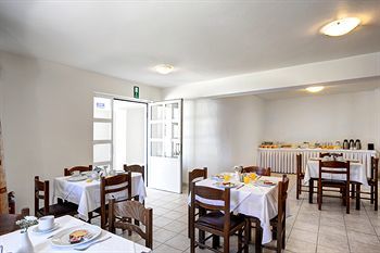 Aparthotel Artemis Apartments