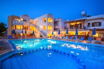 Aparthotel Artemis Apartments