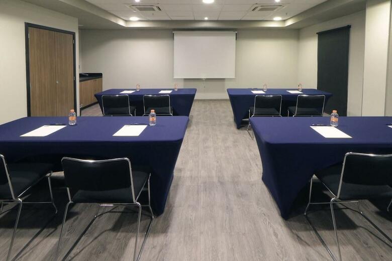 Hotel City Express Piedras Negras