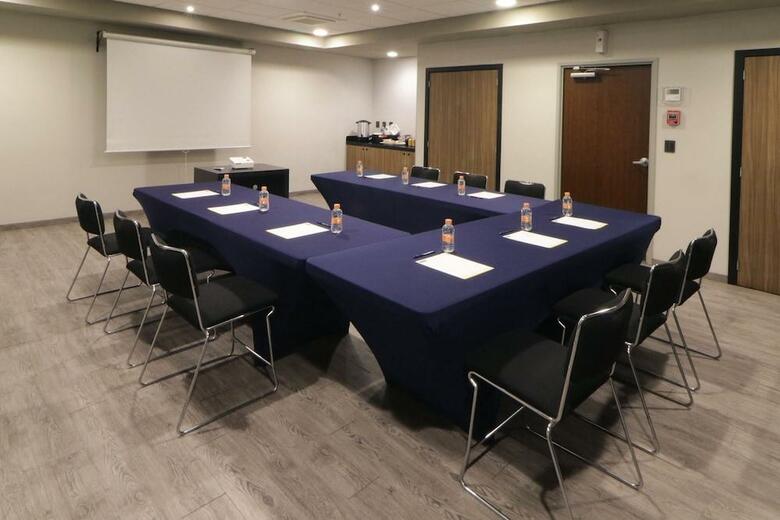 Hotel City Express Piedras Negras