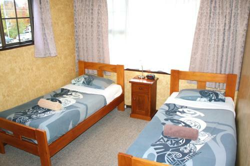 Queenstown Holiday Park & Motels Creeksyde