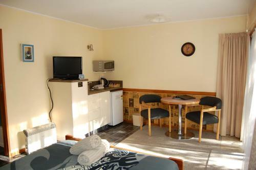 Queenstown Holiday Park & Motels Creeksyde