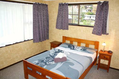 Queenstown Holiday Park & Motels Creeksyde