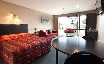 Aparthotel Phoenix Motel