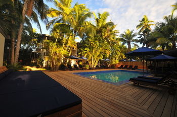 Oasis Palms Hotel