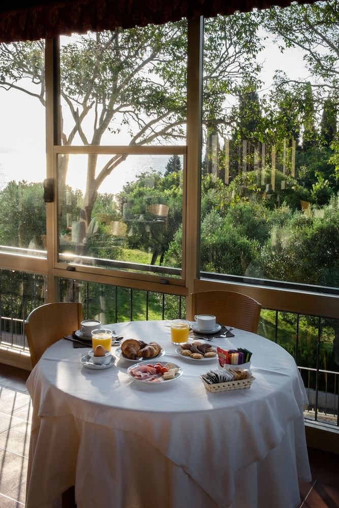 Hotel Mon Repos