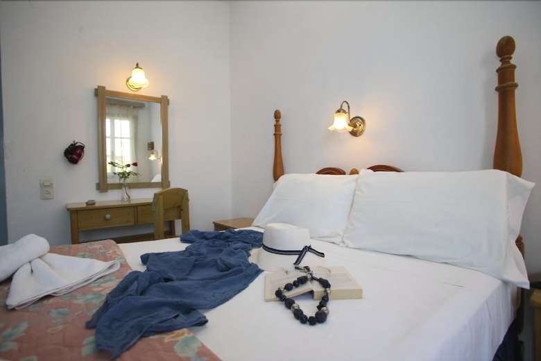 Dolphin Hotel