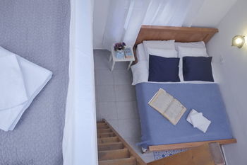 Bed & Breakfast Allenby 2