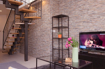 Shenkin Vilmar Apartments