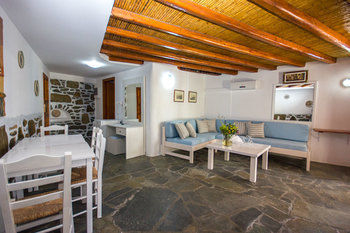 Hotel Sourmeli Garden