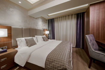 Aparthotel Gems Hotel