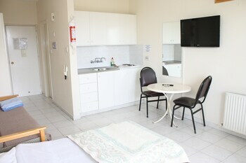 Aparthotel Tycoon Hotel Apartments