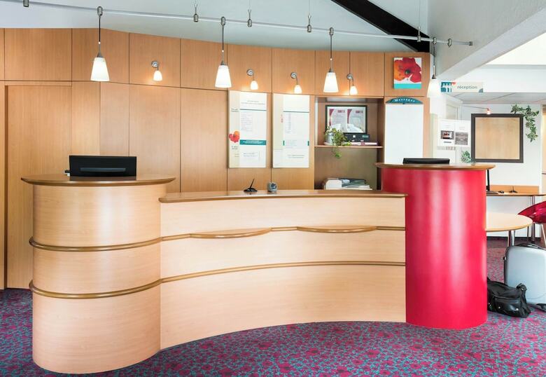 Hotel Ibis Niort Marais Poitevin