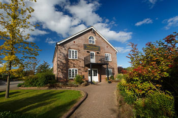 Hostal The Wharf House