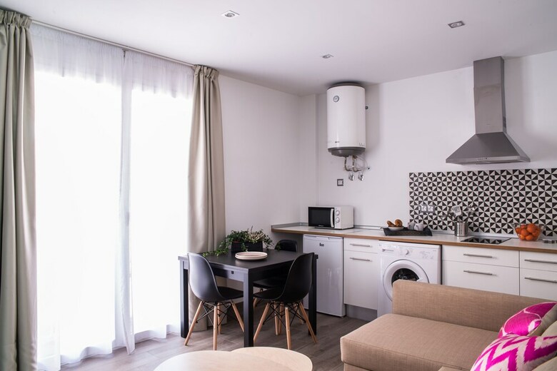 Apartamentos Campo Del Pr�ncipe