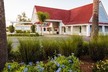 Motel Southern Oaks Inn