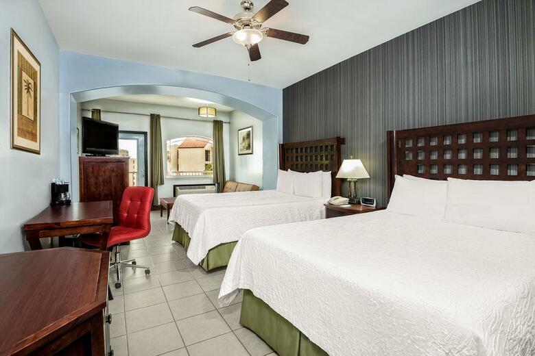 La Copa Inn Beach Hotel