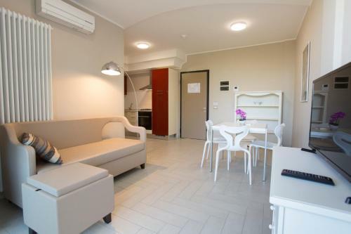 Hostal Nero D'avorio Aparthotel