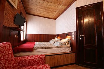 Albergue Basilica Hotel