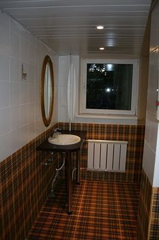 Albergue Basilica Hotel
