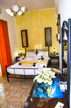Aparthotel Villa Toula