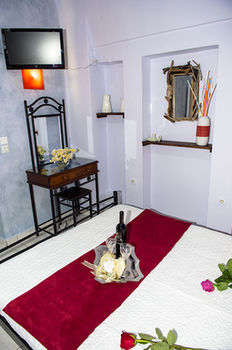 Aparthotel Villa Toula
