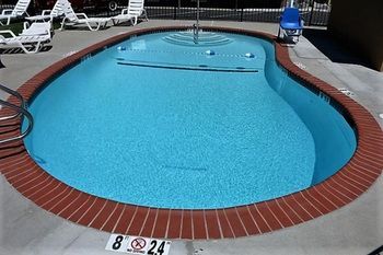 Hotel Blue Jay Lodge