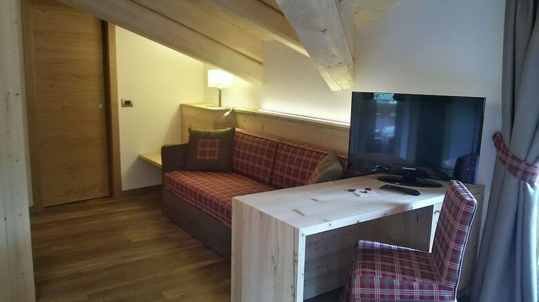 Hotel Garni Lastei