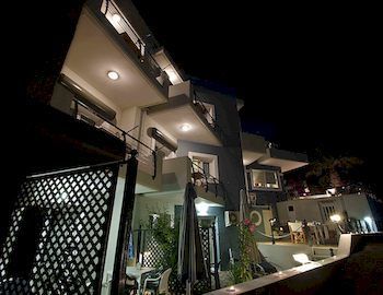Aparthotel Sea Breeze
