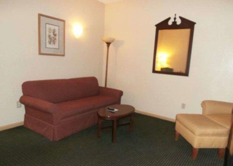 Hotel Quality Inn And Suites Dublin