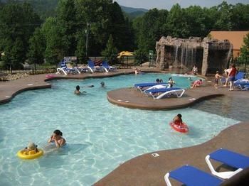 Hotel White Oak Lodge & Resort