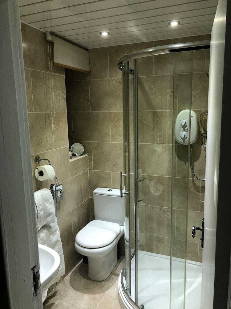 Hotel Ash Lodge - Guest House