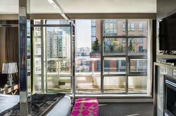 Opus Hotel Vancouver