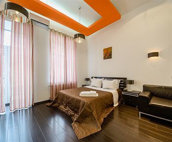 Apartamento Partner Guest House Saksahans'koho