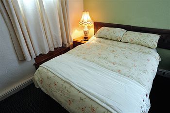Hotel Silverwell Guest House